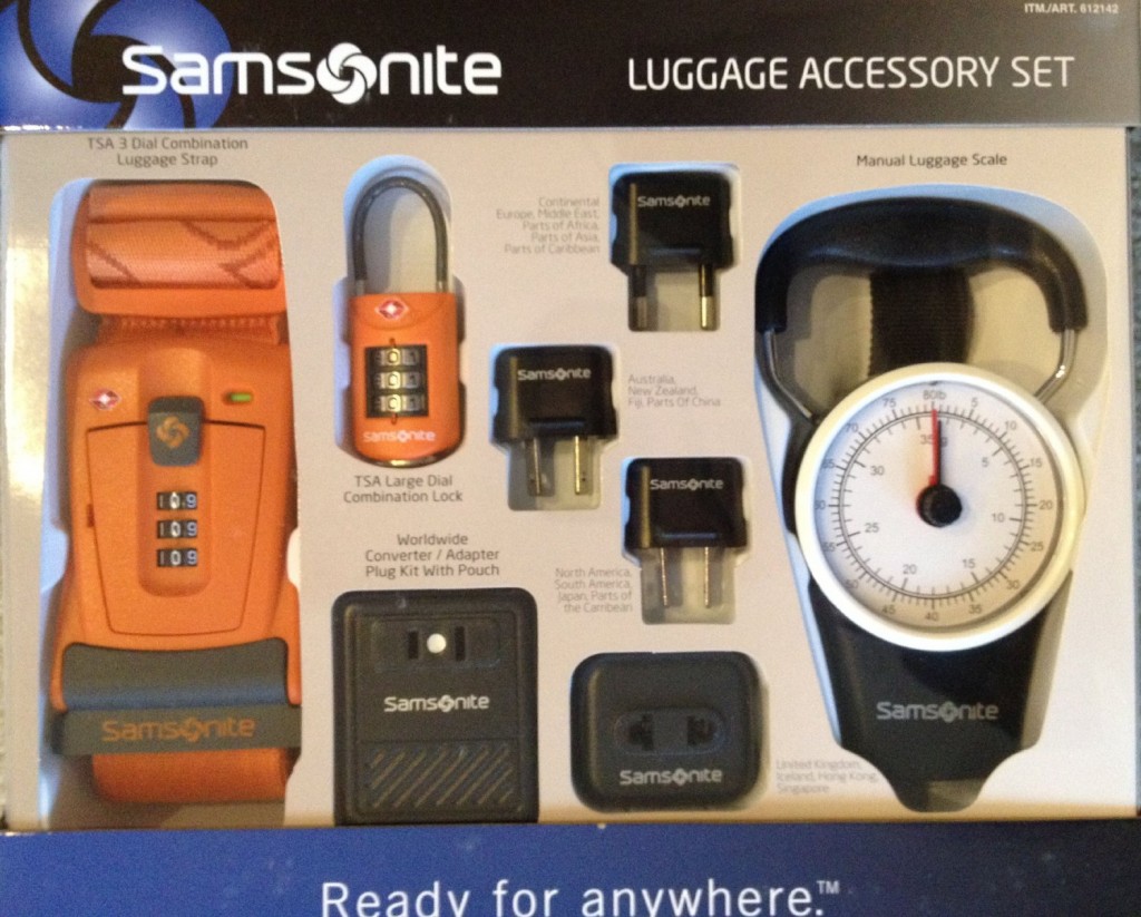 samsonite luggage accessory set